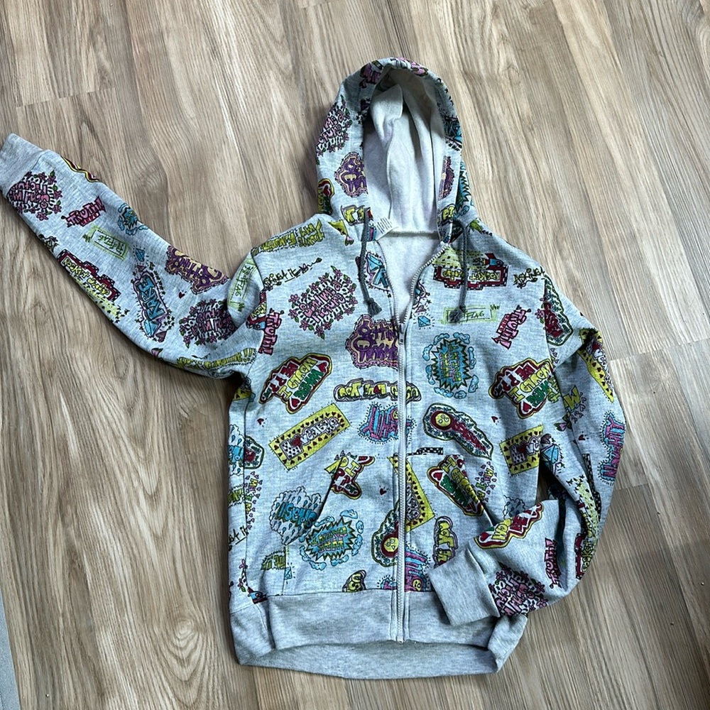 Gwen Stefani 2016 tour sweatshirt